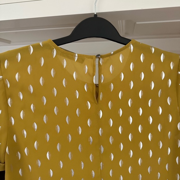 HOUSE OF HARLOW x REVOLVE yellow blouse - Picture 3 of 4